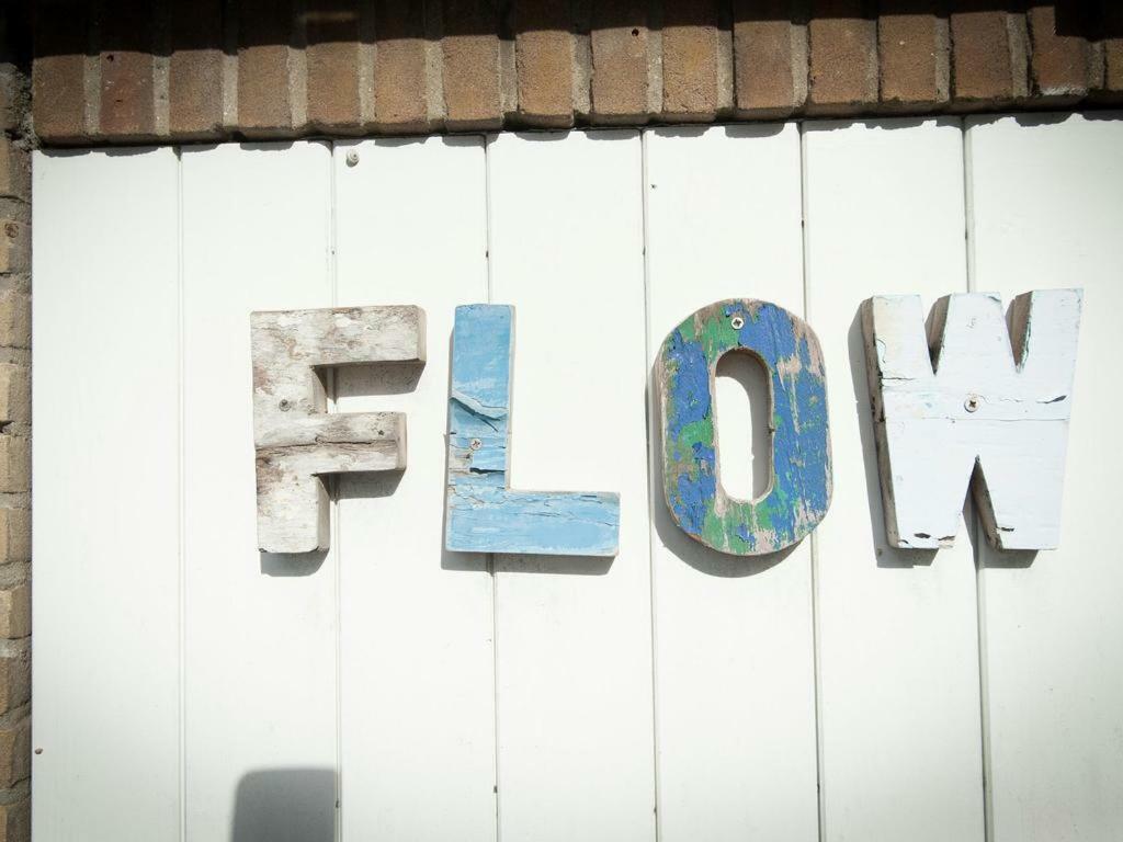 Flow Egmond aan Zee Buitenkant foto
